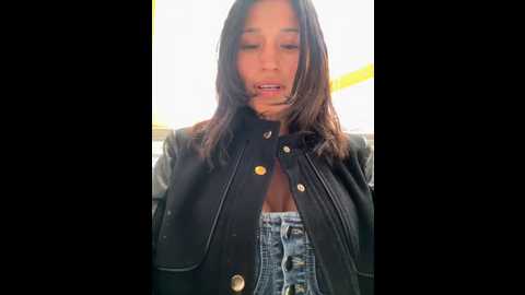 Media: sexi_noemi Stripchat 2024-11-11 19:50:00