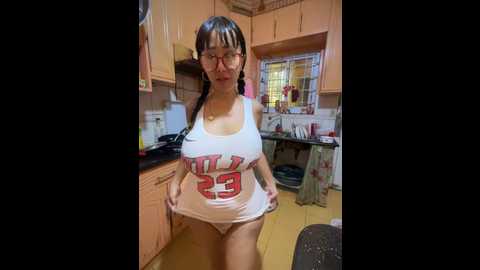 Media: sweetieme Stripchat 2024-11-11 03:14:00
