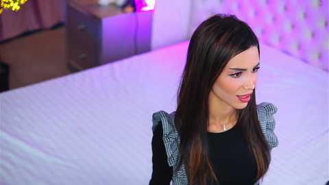 Media: theayana Stripchat 2024-11-11 08:05:00
