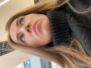 Media: valenciashock Stripchat 2024-11-11 08:49:00