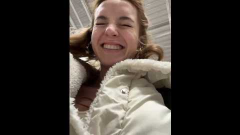 Media: _angelari_ Stripchat 2024-11-12 18:54:00