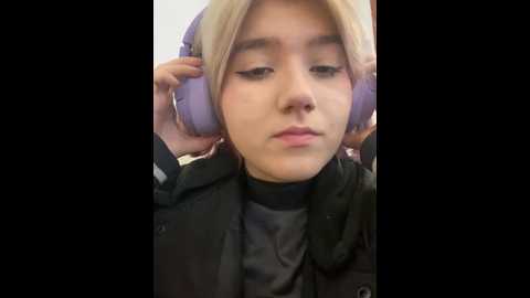 Media: baby__naughty Stripchat 2024-11-12 12:51:00