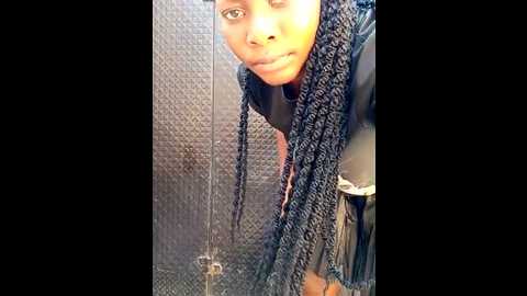 Media: broan_me Stripchat 2024-11-12 06:58:00