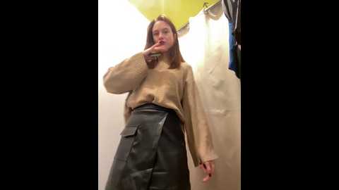 Media: dina_tease Stripchat 2024-11-12 13:38:00