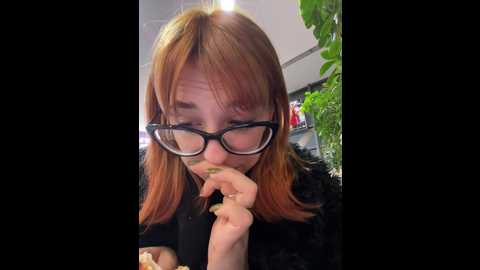 Media: lexy__foxy Stripchat 2024-11-12 14:16:00