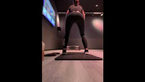 Media: lola_tentatiion Stripchat 2024-11-12 10:17:00