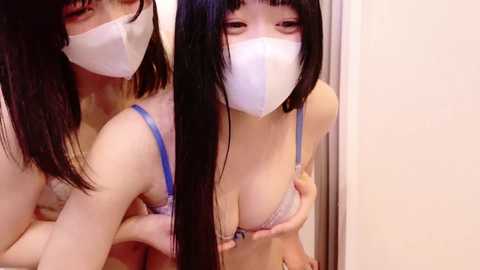 Media: mia__meow Stripchat 2024-11-12 18:52:00