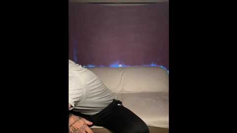 Media: mrandmrssavage Stripchat 2024-11-12 02:42:00