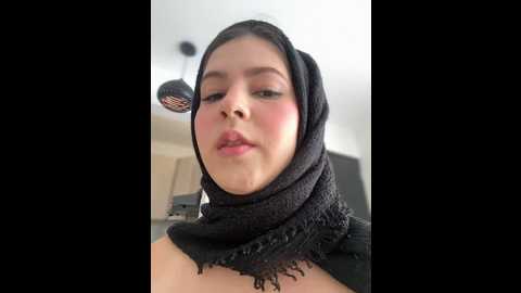 Media: naughty__angel Stripchat 2024-11-12 12:42:00
