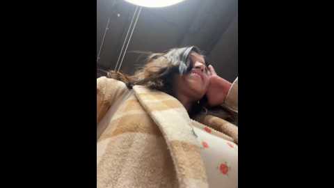 Media: sexi_noemi Stripchat 2024-11-12 18:49:00