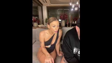 Media: sexonmylvl Stripchat 2024-11-12 00:43:00