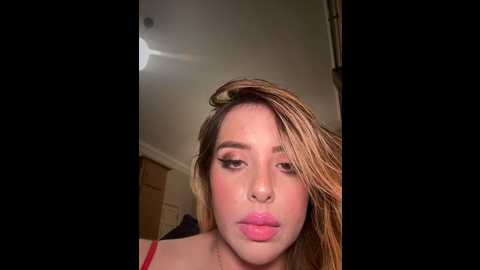 Media: alirawrz Stripchat 2024-11-13 22:23:00