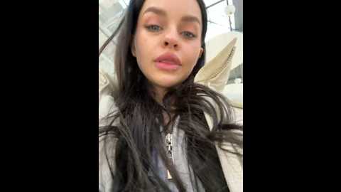 Media: angelinateller Stripchat 2024-11-13 04:01:00