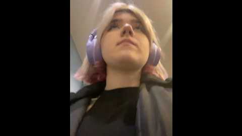 Media: baby__naughty Stripchat 2024-11-13 14:18:00