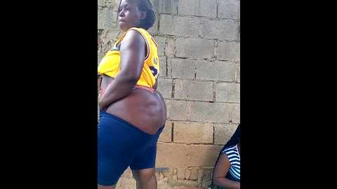 Media: broan_me Stripchat 2024-11-13 12:46:00