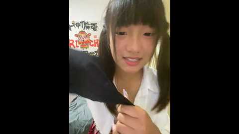 Media: miaomiaomimimi Stripchat 2024-11-13 14:45:00