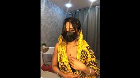 Media: monalisadon018 Stripchat 2024-11-13 05:44:00