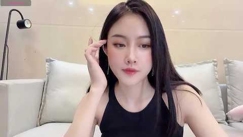 Media: ruoling_19 Stripchat 2024-11-13 17:36:00
