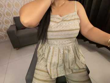 Media: samairahh Stripchat 2024-11-13 16:04:00