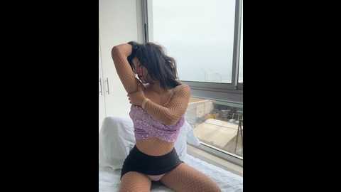 Media: sexi_noemi Stripchat 2024-11-13 13:26:00