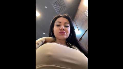 Media: wet__bunny Stripchat 2024-11-13 07:20:00