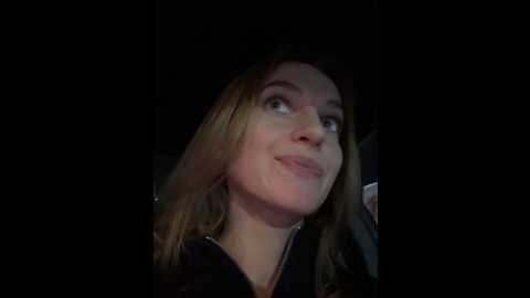 Media: _angelari_ Stripchat 2024-11-14 20:34:00