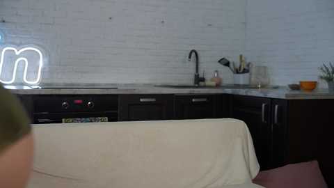 Media: al1ce_fox Stripchat 2024-11-14 21:04:00