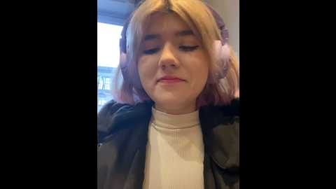 Media: baby__naughty Stripchat 2024-11-14 11:22:00