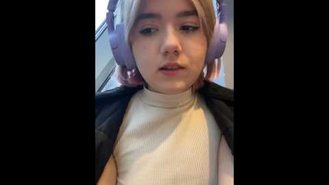 Media: baby__naughty Stripchat 2024-11-14 12:36:00