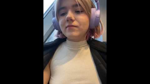 Media: baby__naughty Stripchat 2024-11-14 12:41:00
