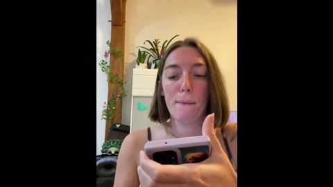 Media: daisy_michto_officiel Stripchat 2024-11-14 16:57:00