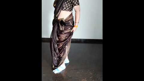 Media: indian_desi_wife Stripchat 2024-11-14 18:17:00