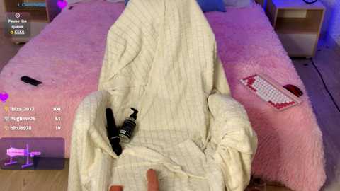 Media: lesyahayes Stripchat 2024-11-14 18:45:00