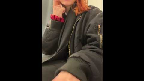 Media: lexy__foxy Stripchat 2024-11-14 13:52:00