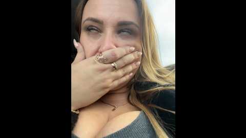 Media: olgabuzzz Stripchat 2024-11-14 08:45:00
