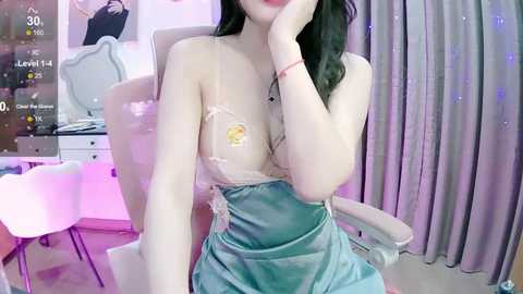 Media: sarah_xoxo Stripchat 2024-11-14 13:46:00