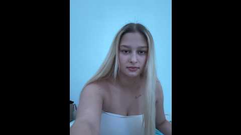 Media: sweetalice18 Stripchat 2024-11-14 16:39:00