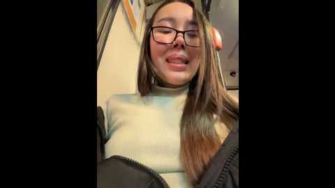 Media: asian_asami Stripchat 2024-11-15 18:00:00