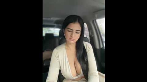 Media: carolina_novoa Stripchat 2024-11-15 19:20:00
