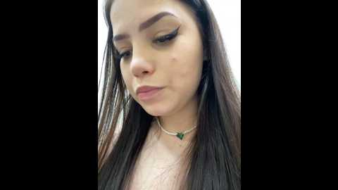 Media: chloe__moon Stripchat 2024-11-15 16:56:00