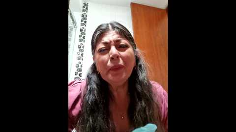 Media: emma_tour Stripchat 2024-11-15 14:21:00