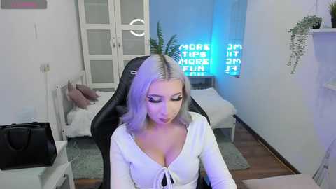 Media: evelynparkerr Stripchat 2024-11-15 05:42:00
