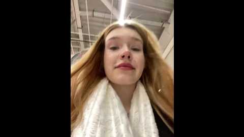Media: honey___hot Stripchat 2024-11-15 11:47:00