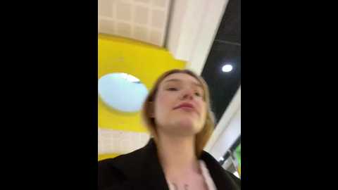 Media: honey___hot Stripchat 2024-11-15 13:08:00