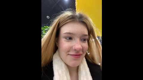 Media: honey___hot Stripchat 2024-11-15 14:39:00