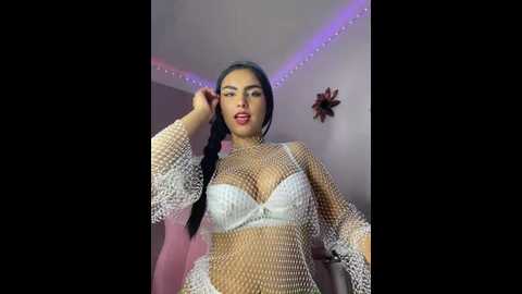 Media: maddy_rouse_ Stripchat 2024-11-15 01:18:00