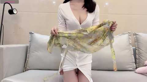 Media: ruoling_19 Stripchat 2024-11-15 11:57:00