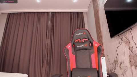 Media: sharlin_13 Stripchat 2024-11-15 15:23:00