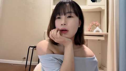 Media: sililis Stripchat 2024-11-15 20:04:00