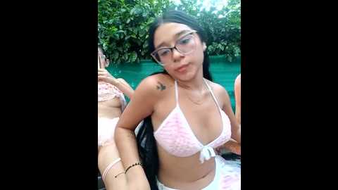 Media: ary_18 Stripchat 2024-11-16 21:50:00